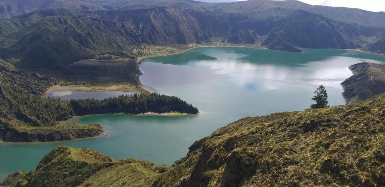 Um Quarto Da Casa Do Monte Вила-Франка-ду-Кампу Экстерьер фото